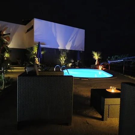 Hébergement de vacances Quinta Golfinho - Casa Nenufar Arco da Calheta (Madeira)