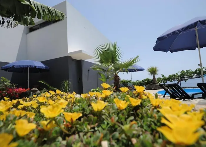Vakantiehuis Quinta Golfinho - Casa Nenufar *