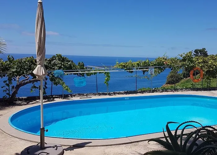 Quinta Golfinho - Casa Nenufar Arco da Calheta (Madeira)